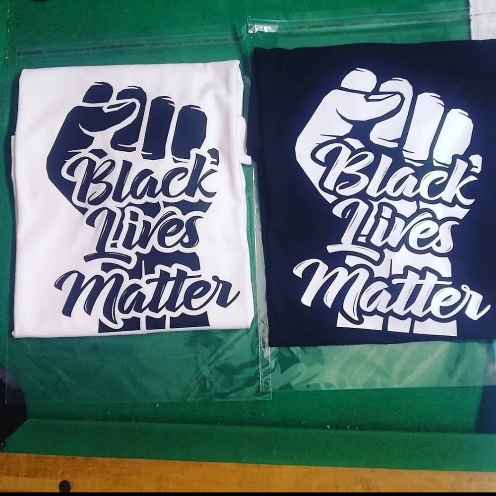 1 BLM t shirt